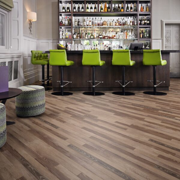karndean floor_RP97 Limed Jute Oak bar CM