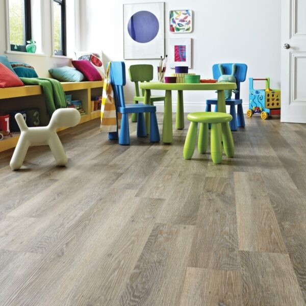 karndean_vinyl floor_KP99 Lime Washed Oak Playroom P CM_knight tile
