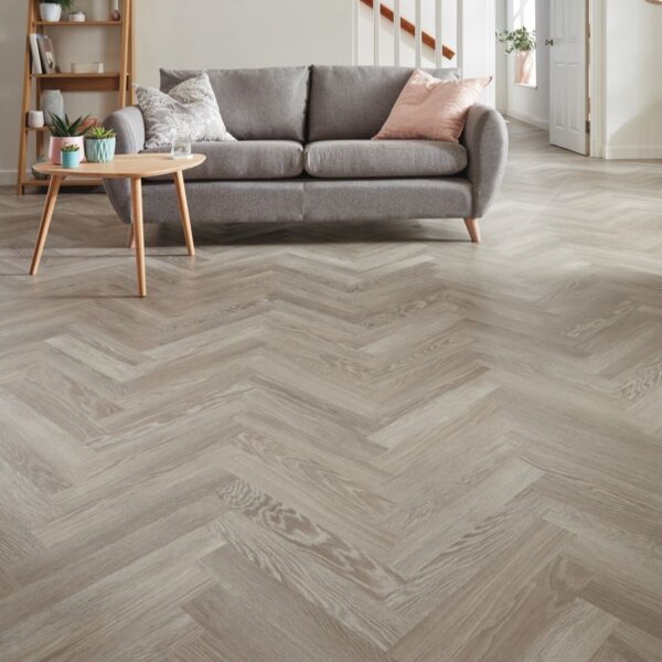 karndean_vinyl floor_SM-KP138 KP138 Grey Limed Oak Quadrant Border Living Room P2_CM_knight tile