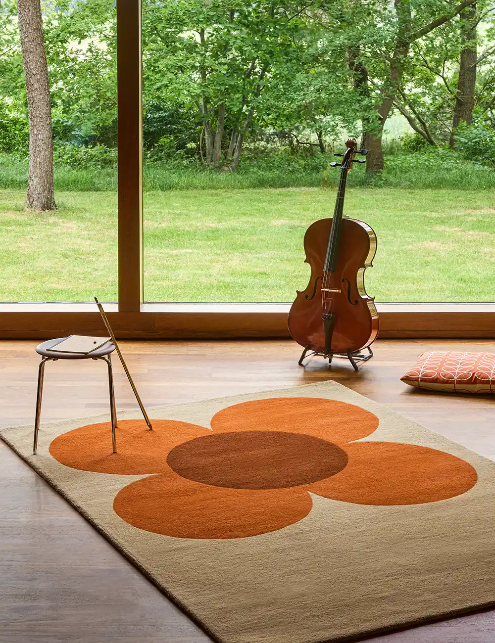 Orla Kiely Flower Placement Rug – Pumpkin / Ecru (158203) - Image 2