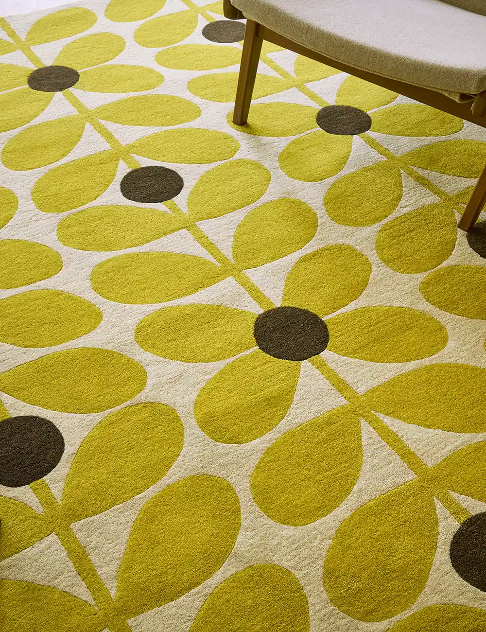 Orla Kiely Sixties Stem Rug – Yellow (158106) - Image 5